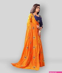 images of female removing pattu saree naked
