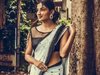 images of female removing pattu saree naked