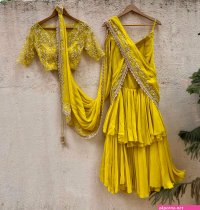 images of female removing pattu saree naked