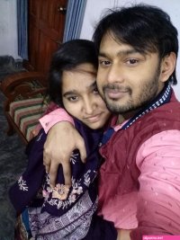 teen girls ki chikni chut ki nangi photo