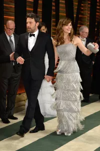 jennifer lopez ben affleck get bombarded by a flash frenzy arriving for a dinner date in beverly hills