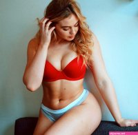 iskra lawrence nude sexy