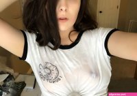 girl hard nipples tight shirt pictures
