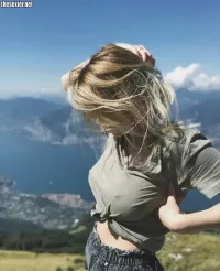 girl hard nipples tight shirt pictures
