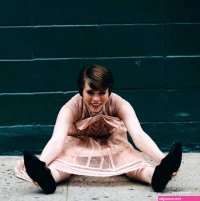 sophia lillis panties scene in it images tumblr
