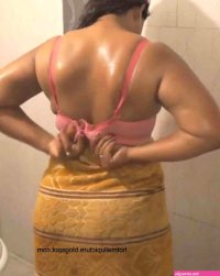 Nude wet saree sexy ass