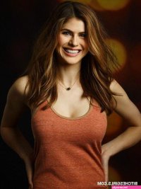 Alexandra Daddario Nudes
