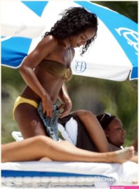 Kelly Rowland pictures @ www.TheFreeCelebrityMovieArchive.com nude and naked  celebrity