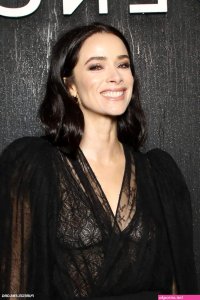 Abigail Spencer Nude