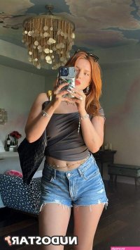 Bella Thorne
