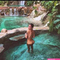 Halsey is Naked of the Day