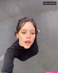 Jenna Ortega Sexy Photos Collection