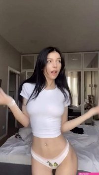 Skinny teen hot nude body