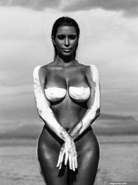 Kim Kardashian bares all in desert photo shoot