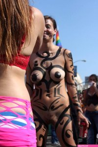 File:A rollerblading painted naked woman.jpg