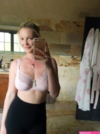 Katherine Heigl nude