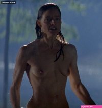Jodie Foster nude in Nell 1994. Rating 6.9710