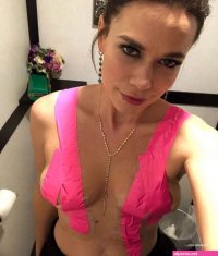 Bethany Joy Lenz Nude and Sexy Photo Collection
