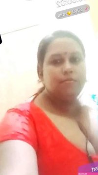 Simi. bbw village bhabhi showing her huge tanker boobs and fingering her pussy on chamet live with face