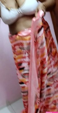 Desi bhabhi visaakaa saree blouse sex pics: 15 Nude Pics