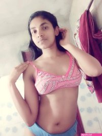 Sexy Indian Teen Girlfriend Nude Selfies