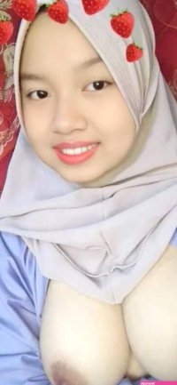 DoughCarlin on X: RT UnknownGuest9: Fika Jilbobs Tobrut sange vcs jilbabhot jilbabtobrut lonte binor pejuhin kontolin hijabbinal