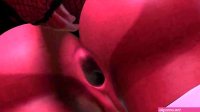 Fexa testing her holes