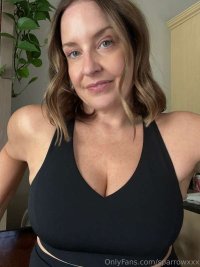OnlyFans – 🥵 Avril Showers / @avrilshowersvip 🥵 - Page 94 image 1123