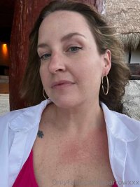 OnlyFans – 🥵 Avril Showers / @avrilshowersvip 🥵 - Page 104 image 1243