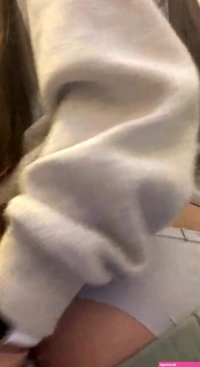 Bbybeebirkin Pretty Asian Teen Revealing Her Curvy Booty Cheeks Onlyfans Video