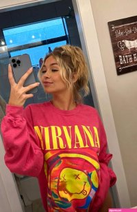 OnlyFans – M0rg@n Avery image 3