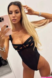 Littlejjennifer Nude OnlyFans Leak Picture onHdVXAEml