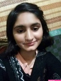 Desi Muslim Village Girl Sending Nude Boobs to BF