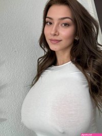 Maya Singer on X: Say hi if u think my b00bs are worth it