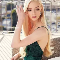 Anya Taylor Joy Nude Sexy Photos Collection 2025