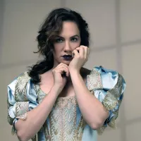 Kate Siegel Nude Photos Scenes and Sex Tape