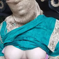 Hijab Muslim Aunty: 72 Nude Pics