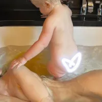 Emily Ratajkowski slammed for nude bath pictures with son Sylvester