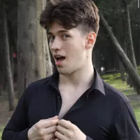 Tommyjoyer Cam Model Profile