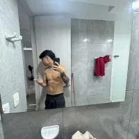 Dabeat-FL Webcam Model Profile