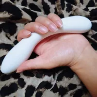 Desirables Dalia porcelain G-spot dildo review
