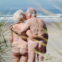 Send us your photo of Valentines Day !