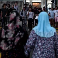 Malaysian prime minister says public caning of lesbians tarnishes Islams reputation