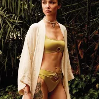 Birce Akalay in bikini