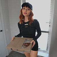 Sexy Student Delivery Girl Ate My Pizza And Got Fucked In Her Tight Pussy