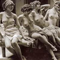 Vintage Wife Porn Pics: Seductive Married Women with Nude Retro Wives in Classic Hairy Pussy XXX Photos
