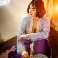 Asian model Yaa Watcharaporn