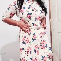 Dress Changing Girlfriend Showing Her Sexy Body: Sri Lankan Asian Porn