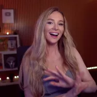 Bebahan AKA Hannah Hot Streamer Reacting To Sex Clips Video