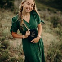 Neve Pratt